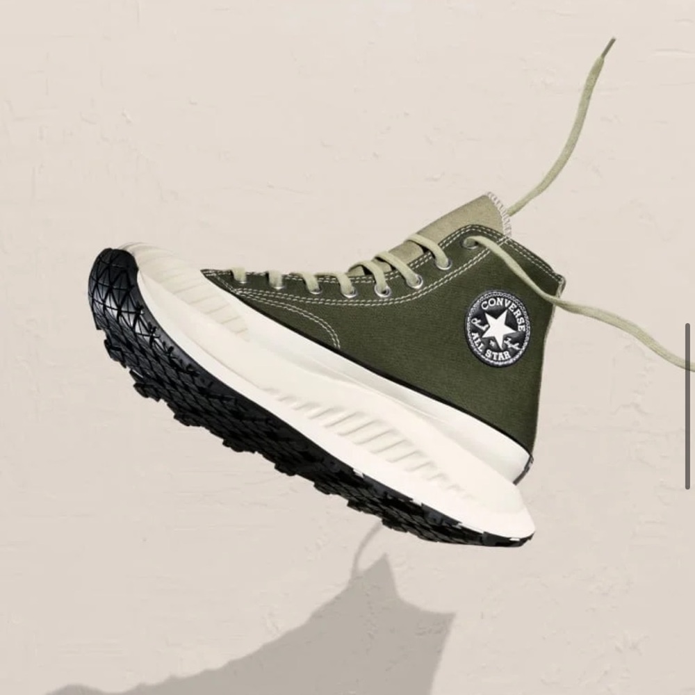 Converse Women's Chuck 70 At-CX Sneakers - Utility Green